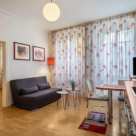 Spiegel Felsgaessele Apartment